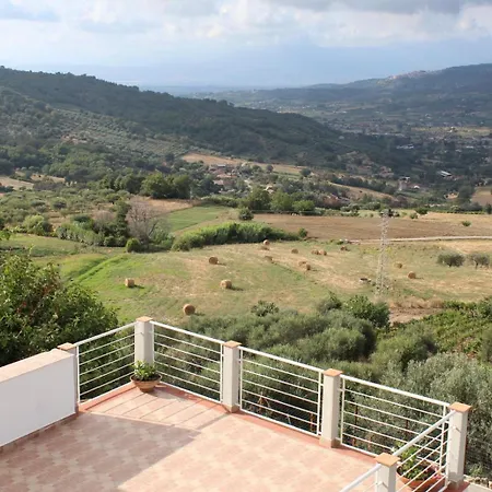 Tenuta Biluccio Bed & Breakfast Roccadaspide